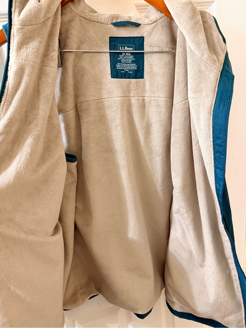 LL Bean Vest Womens 3X Plus Teal Hooded Full Zip Lightweight Hiking Outdoors - Picture 3 of 6